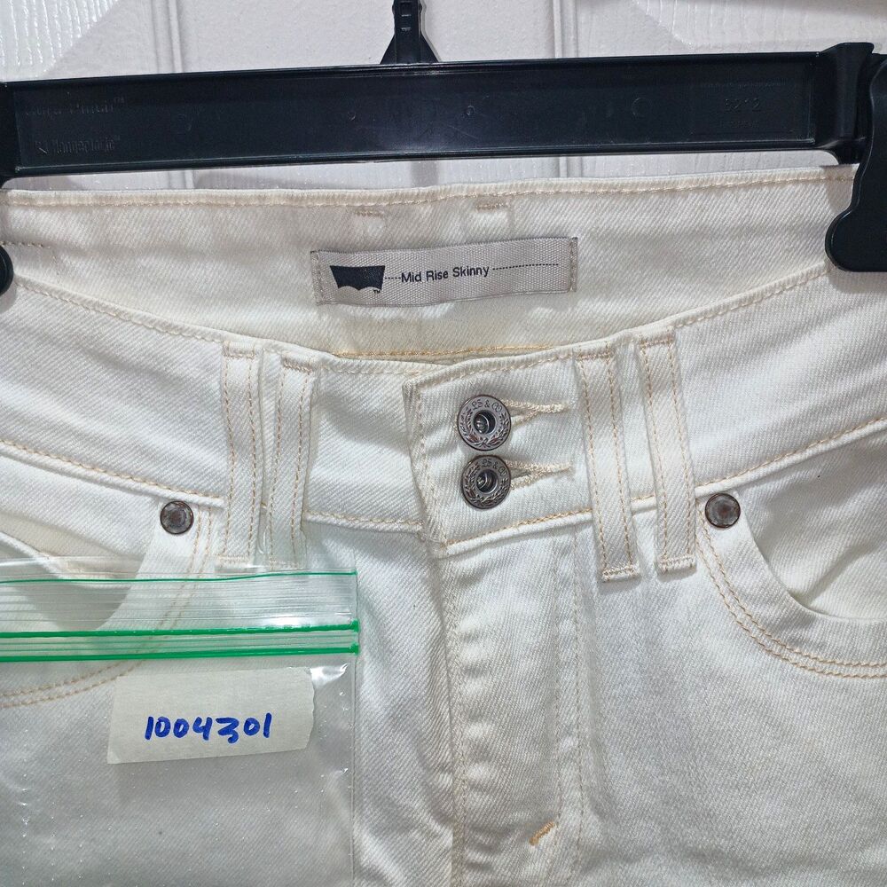 Levi's Womens Mid Rise Skinny Jeans W29 L32 Off White Double Button Flap Pockets